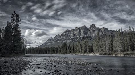 Castle Mountain (Banff National Park) wallpaper - backiee