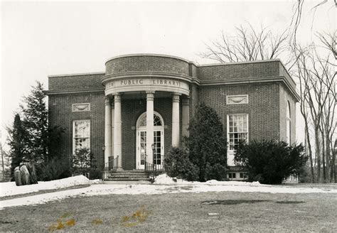 Photographs - Winslow Historical Preservation Committee