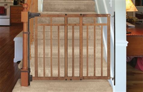 Top 5 Best Baby Gates For Stairs With Banisters | PetAndBabyGates