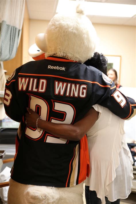 Anaheim Ducks Power Players and Mascot Visit Patients at Cancer Center ...