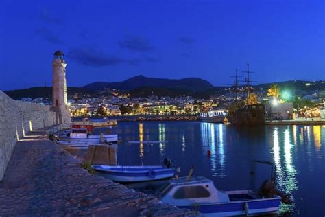 Nightlife in Rethymnon: Top Things to Do at Night