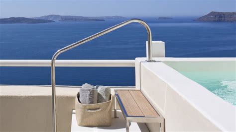 The Hotel Canaves Oia Suites - RW Luxury Hotels & Resorts