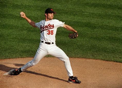 Mike Mussina | Baseball photos, Sports jersey, Baseball players