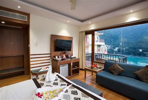 Divine Resorts & Spa 𝗕𝗢𝗢𝗞 Rishikesh Resort 𝘄𝗶𝘁𝗵 𝗙𝗥𝗘𝗘 𝗖𝗮𝗻𝗰𝗲𝗹𝗹𝗮𝘁𝗶𝗼𝗻