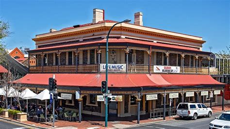 North Adelaide pub, The Lion Hotel, up for sale | Daily Telegraph