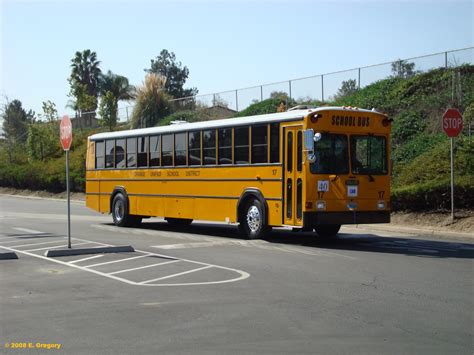 Image - Gillig Phantom School bus.jpg | Trucks Wiki | FANDOM powered by ...