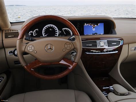 Pictures of Mercedes-Benz CL 500 BlueEfficiency (S216) 2010 (2048x1536)