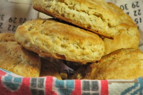 Lundy's Ultimate Biscuits Recipe - Food.com