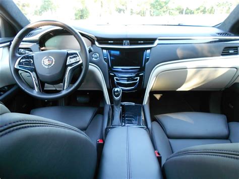 2019 Cadillac XTS: 104 Interior Photos | U.S. News