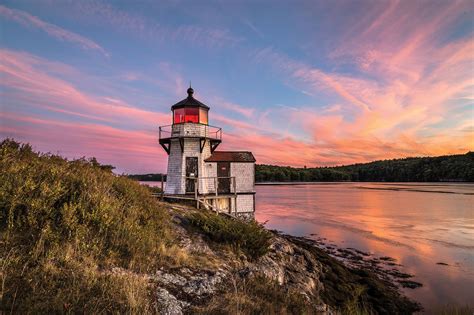 Lighthouse Near ME - Every Maine Lighthouse Ranked | Down East