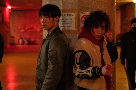 Woo Do Hwan And Lee Sang Yi Go From Rivals To Partners In Crime In Upcoming Drama “Bloodhounds”