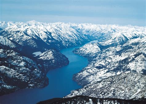 Lady of the Lake – Lake Chelan Stehekin