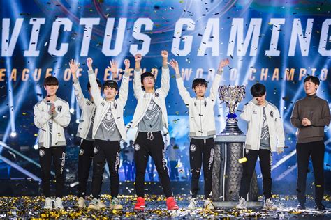 Invictus Gaming (IG) Win League of Legends Worlds 2018