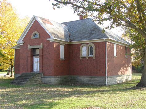File:Old School House 10 Middleburg Hts Ohio.JPG - Wikimedia Commons