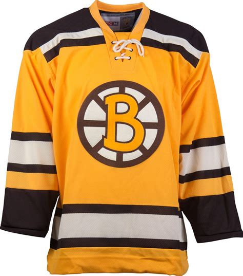 Boston Bruins CCM Vintage 2010 Black Winter Classic Replica NHL Hockey ...