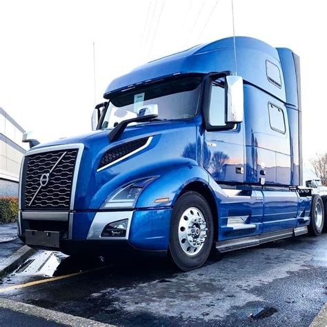 VOLVO VNL 860 on Instagram: “💓” | Volvo trucks, Volvo, Trucks