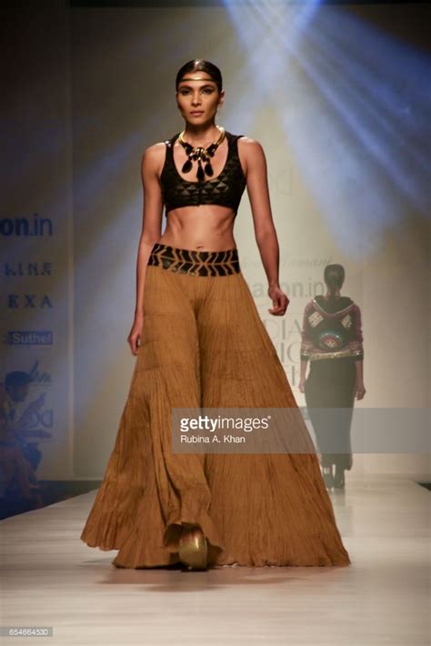 Fashion Design Council Of India Presents India Fashion Week Autumn / Winter 2017 – Rubina A Khan