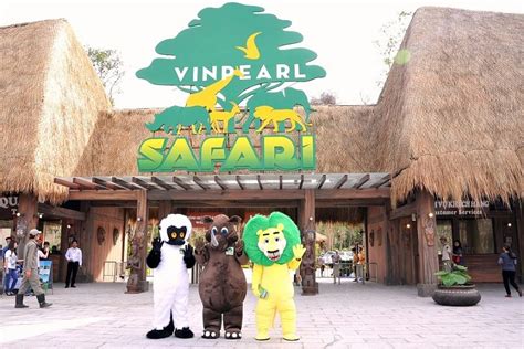 Exploring Vinpearl Safari Phu Quoc in Vietnam - TNK Travel