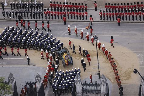 Gallery: Queen Elizabeth’s Funeral - Caixin Global