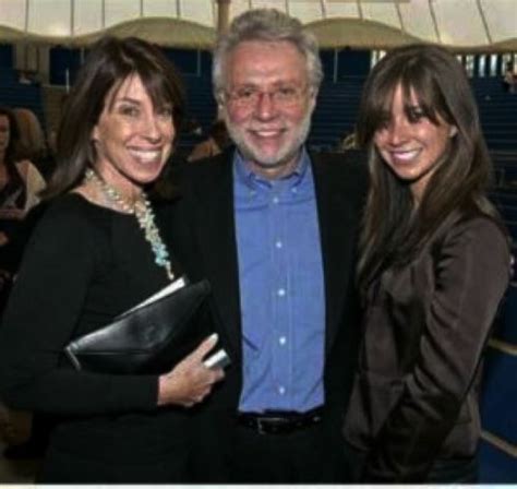 Wolf Blitzer Wife Lynn Greenfield, Daughter Ilana Blitzer Gendelman ...