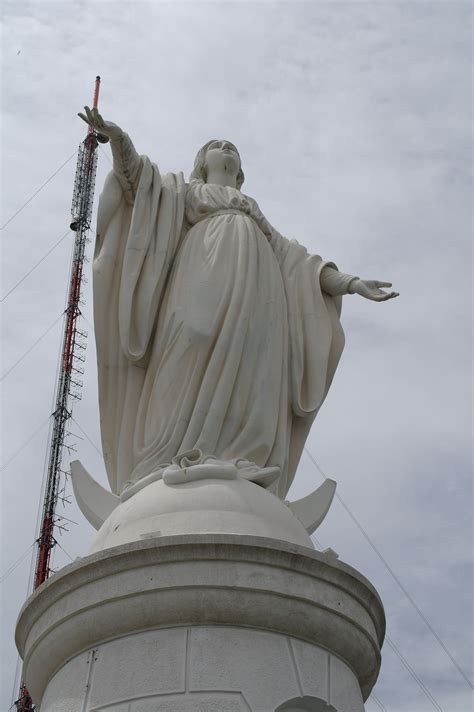 Cerro San Cristóbal | Greek statue, Statue, Favorite places