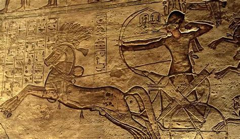 Chariots of war, the "tanks" of the pharaohs to crush the enemies of ...