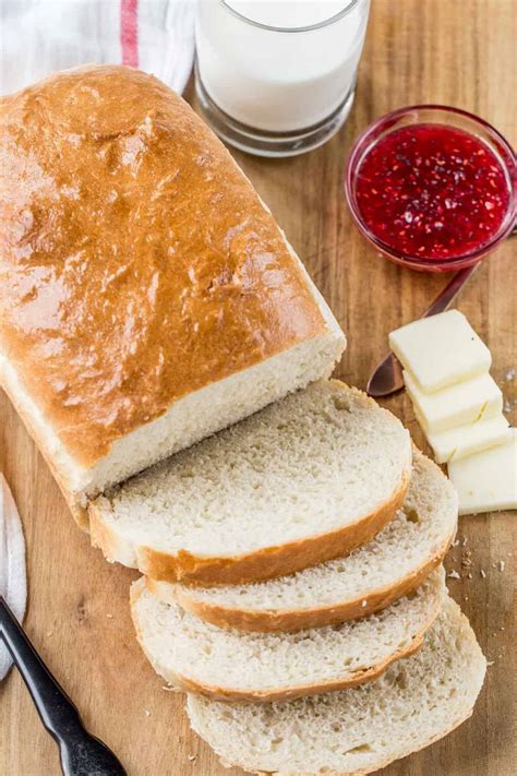 Homemade White Bread Recipe - Valentina's Corner