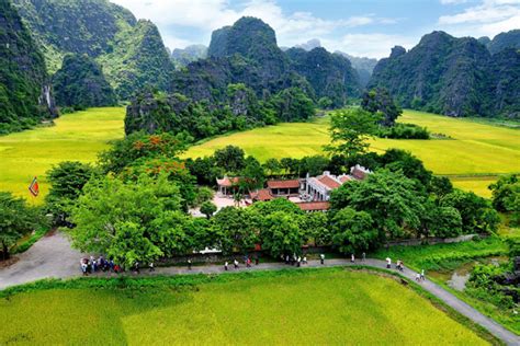 Hoa Lu Ancient Capital in Ninh Binh | Top 6 Things to Do & Essential Guide