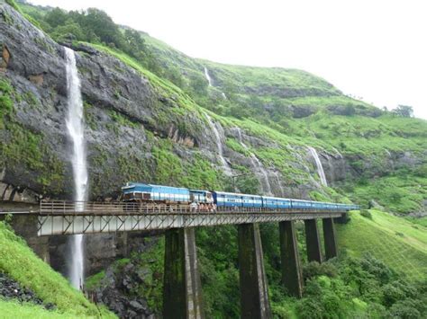 Travelling Through Mumbai to Goa Train Is the Most Sought After Options Available – Vishal Tourist