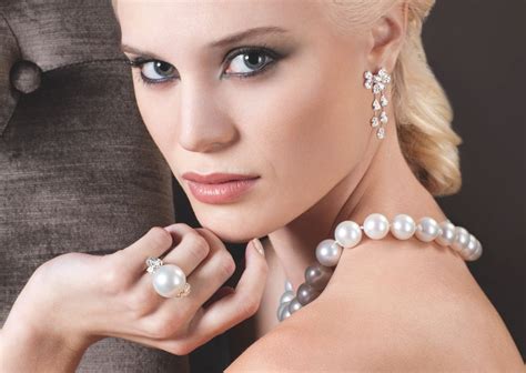 Pearls & Diamonds South Sea Pearl Necklace and matching South Sea Pearl ...