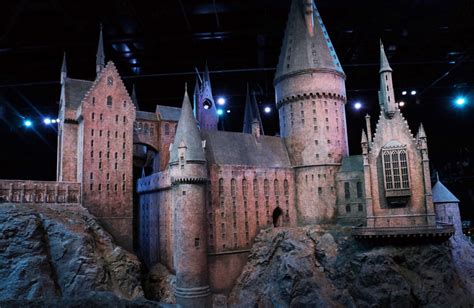 Warner Bros Harry Potter Studio Tour // Hogwarts Castle | whatsinadeck