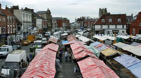 Saturday Market, Beverley © Peter Church :: Geograph Britain and Ireland