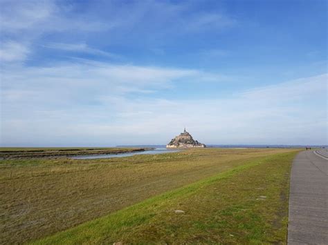 Épinglé par Best of France Tours sur Mont Saint Michel tours | Mont ...