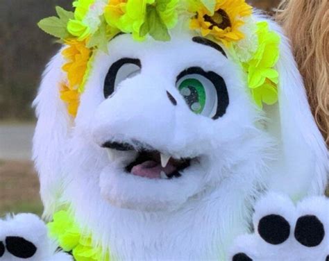 Asriel Fursuit Head read Description - Etsy