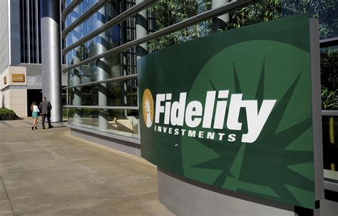 Fidelity Posts Record Revenue, Profit - WSJ