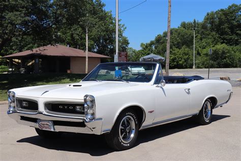 1966 Pontiac GTO | Midwest Car Exchange