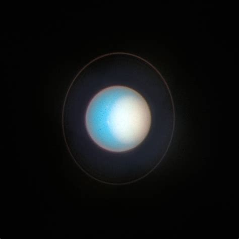 ESA - Hubble image of Uranus (November 2022)