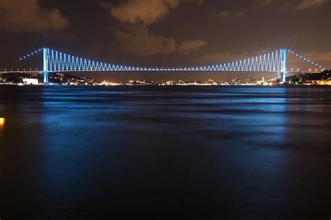 Premium Photo | Bosphorus bridge