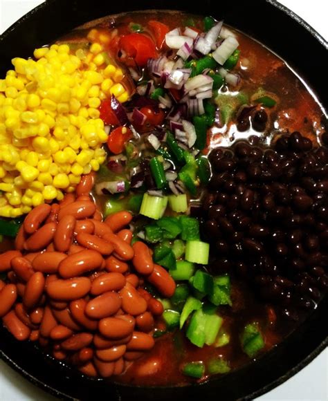 Easy Vegetarian Chili Bean Soup – Faye Bishop