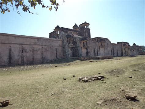 ROHTASGARH FORT - SASARAM Reviews, ROHTASGARH FORT - SASARAM Guide ...