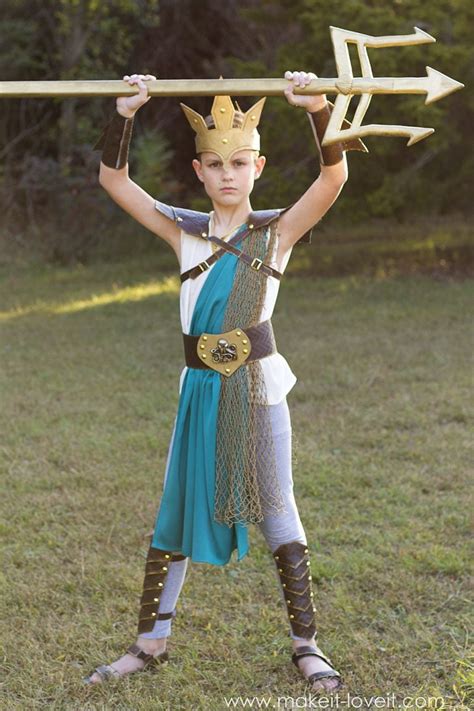 DIY Greek God Costume: POSEIDON | Make It & Love It