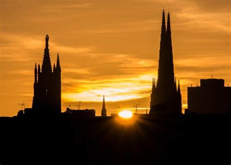 Premium Photo | Silhouette of building at sunset