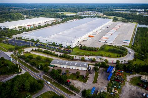 Exterior of GE Appliances Smart Distribution Center in Jacksonville, FL ...