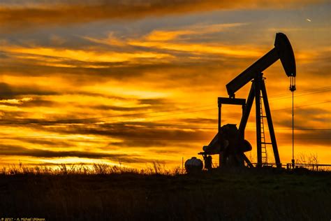 My Photography: Pumpjack (Oil Rig) In The Sunset