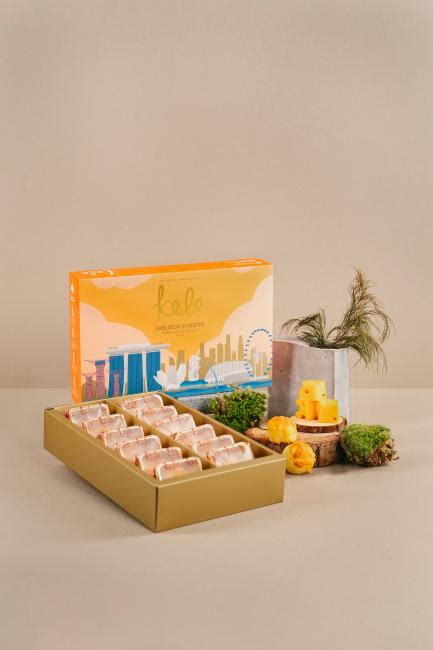 KELE Golden Pineapple Tarts or Balls Souvenir Set (Chinatown/VivoCity) - Optional Flavour ...