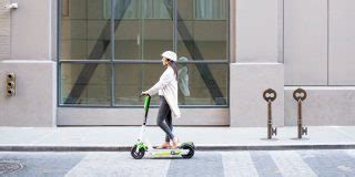 Lime brings electric scooter Group Ride option to US so you'll stop riding tandem | Electrek