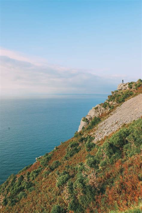 The Absolutely Dramatic Coastline Of Devon, England | Devon england, Visit devon, England ...