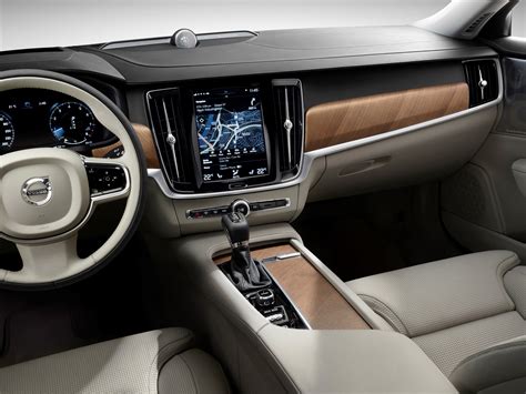 Get A Feel For The 2017 Volvo S90’s Interior In New Video