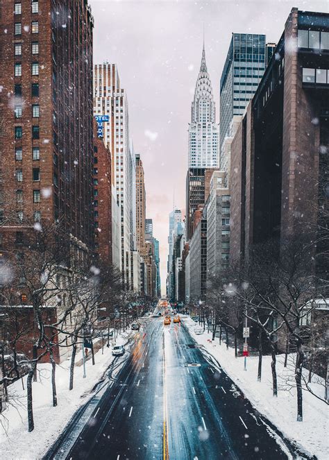 Breaking the Ice | Winter in new york, New york wallpaper, City wallpaper