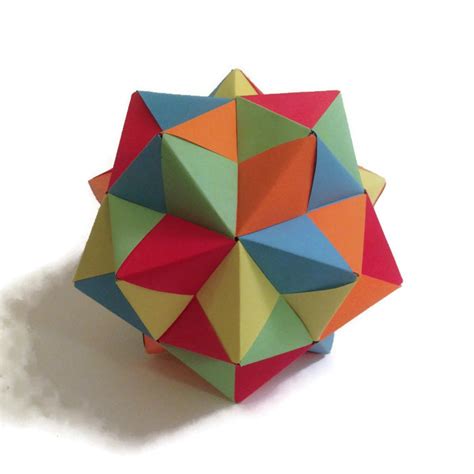 Getting started with geometric modular﻿ origami - ARTFUL MATHS